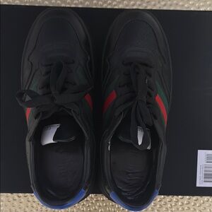 Gucci Men's Black Leather Sneakers